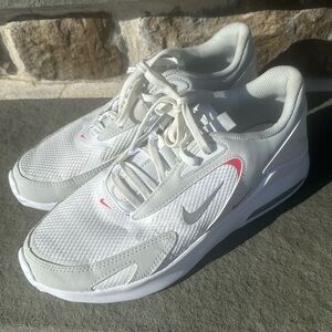 Nike Air white silver pink size 10 gray sneakers shoes